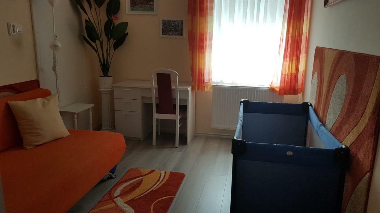 Tini Apartman Balatonfured Exterior photo